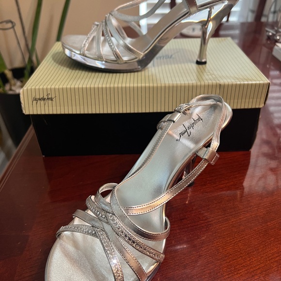 Jacqueline Ferrar Silver Strappy Sandals - Picture 1 of 2